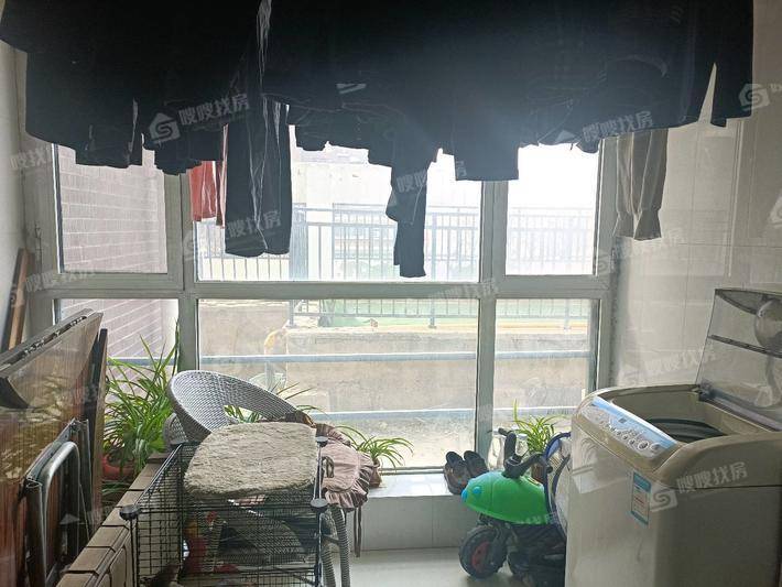 颐和文园西院3室2厅2卫137㎡