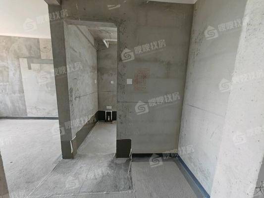 锦熙府3室2厅2卫128㎡