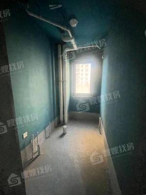 一世界书香华府3室2厅2卫137㎡