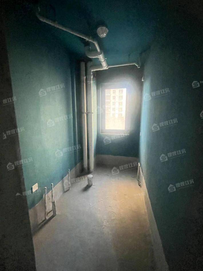 一世界书香华府3室2厅2卫137㎡