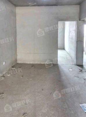 龙岸清华3室2厅2卫137㎡