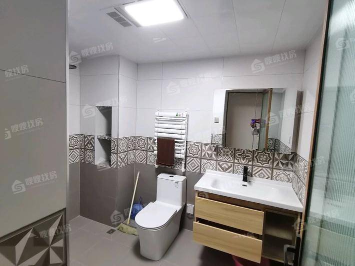 幞园新村3室2厅2卫115㎡