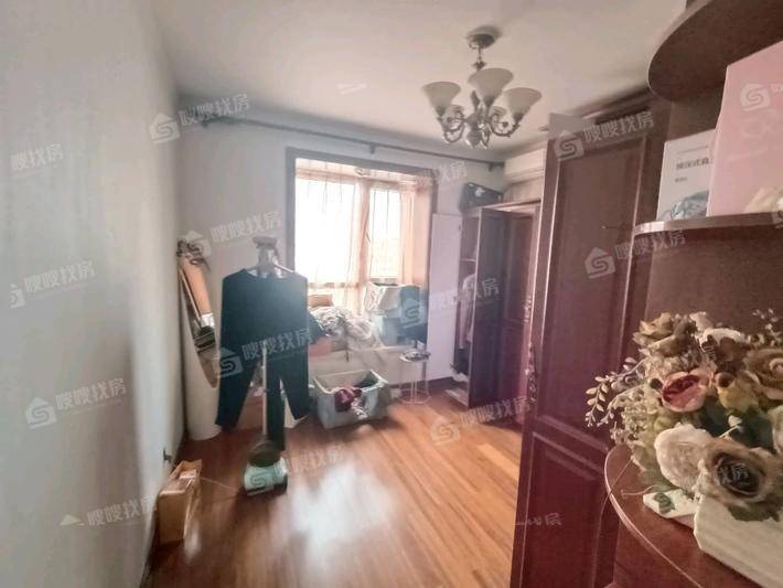 天成首府6室3厅2卫330㎡