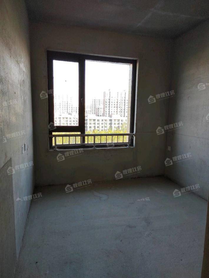 天成玉玺台二期3室2厅2卫114㎡