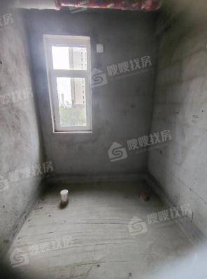 万泰丽景东区3室2厅2卫136㎡