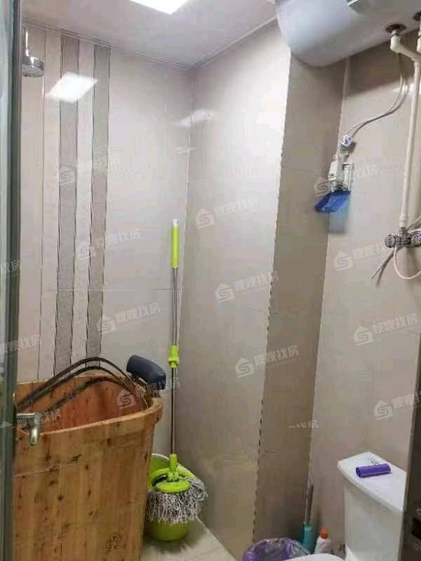 皇家壹里（A区）4室2厅2卫157㎡