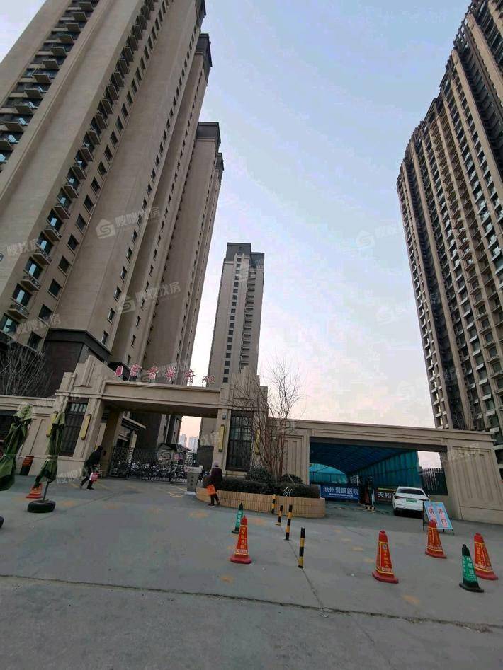 一世界书香华府2室1厅1卫90㎡