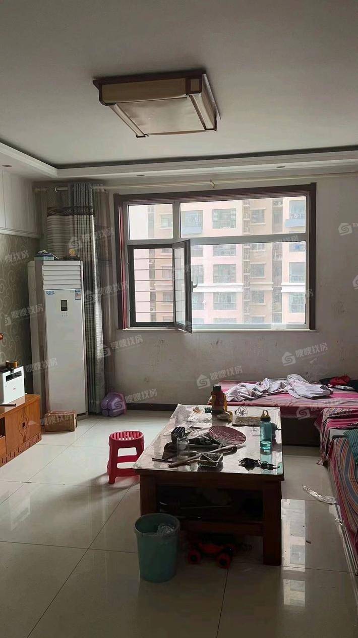 凤凰城（A区）3室2厅1卫127㎡
