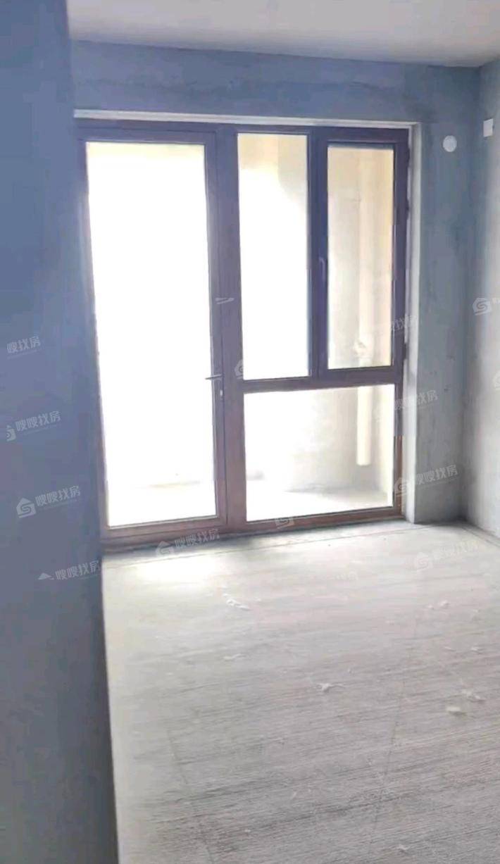 荣盛名邸3室2厅2卫129㎡
