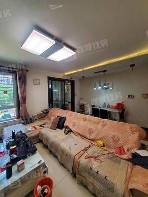 万泰丽景东区3室2厅2卫127㎡