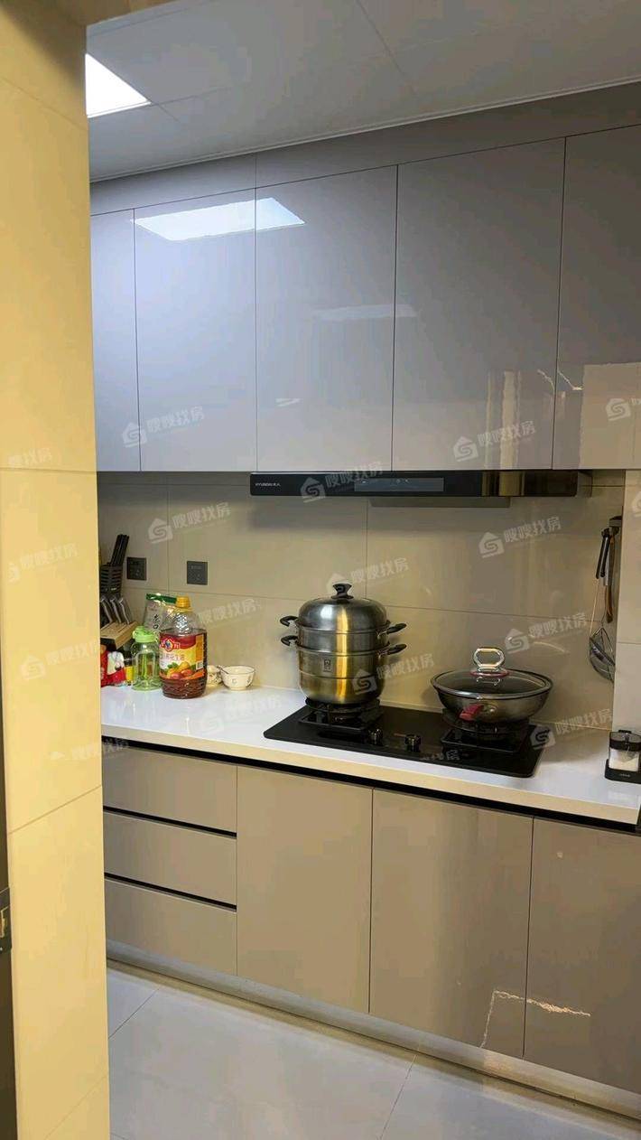天成诚园一期3室2厅2卫127㎡