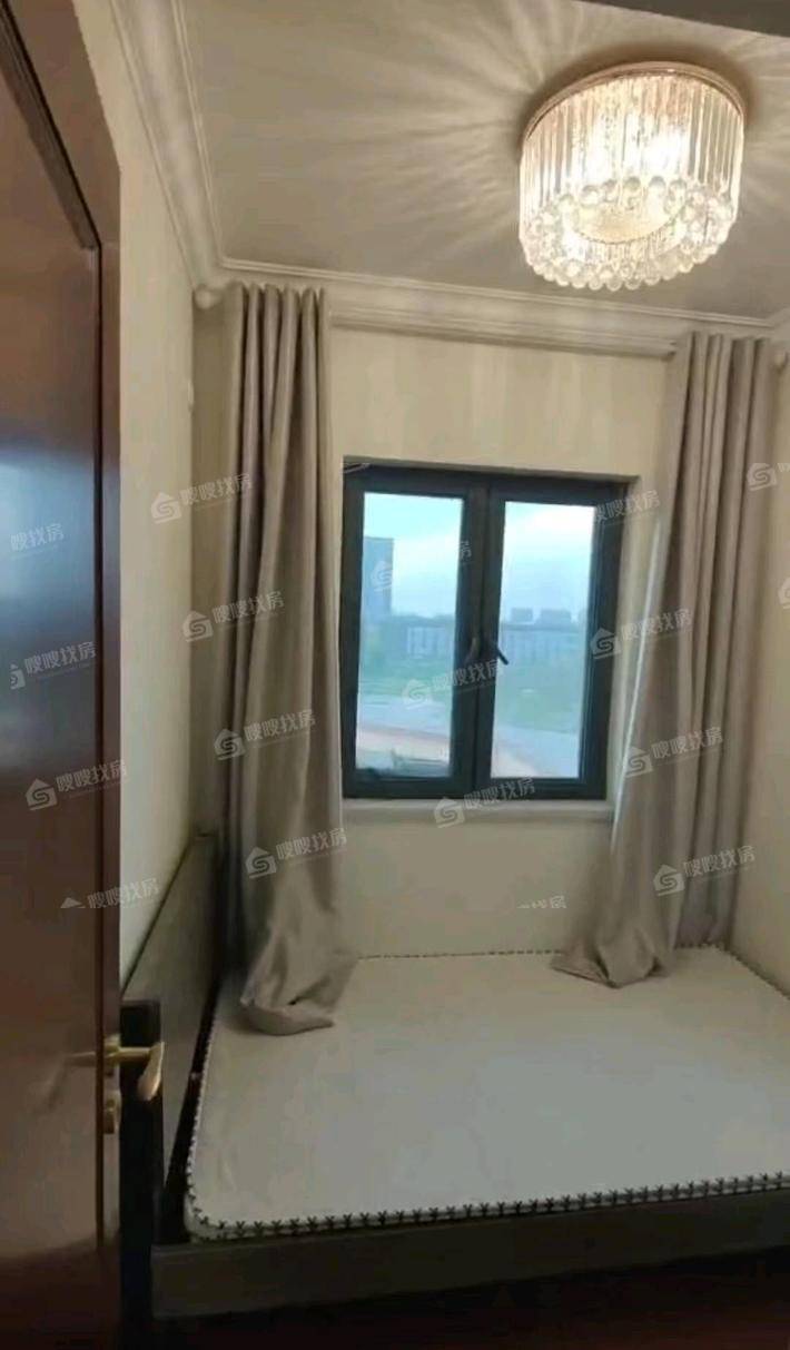 恒大悦府3室2厅1卫107㎡
