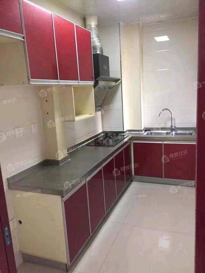 荣盛兰亭苑3室2厅2卫108㎡