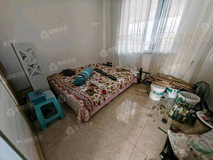 世纪福邸3室2厅1卫114㎡