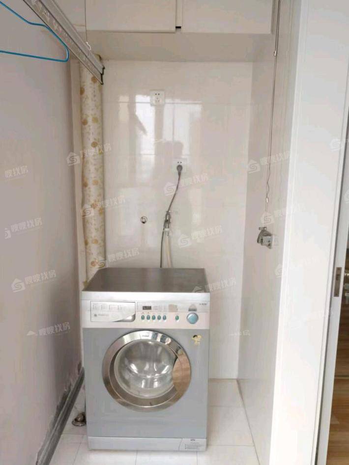 天成郡府东区2室2厅1卫78㎡