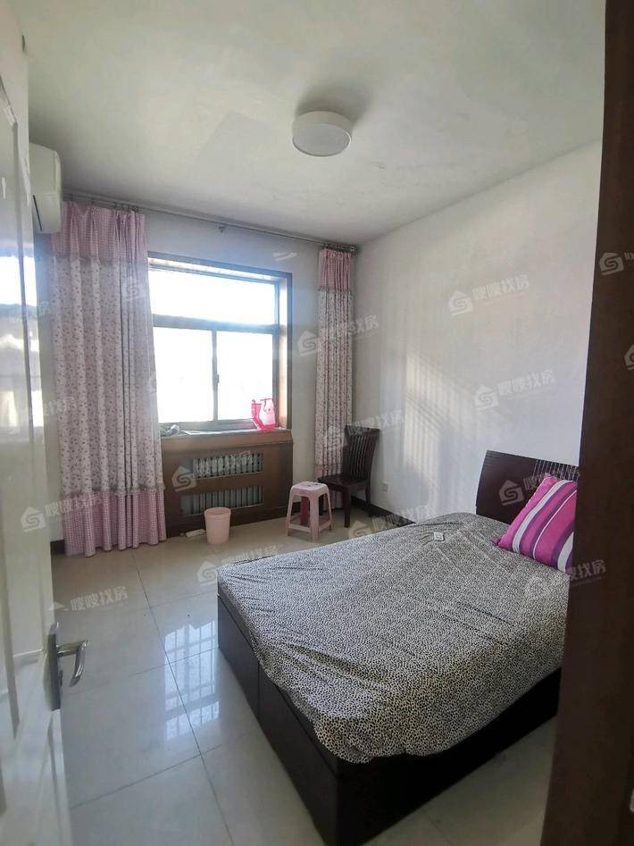 建设小区4室2厅2卫167㎡