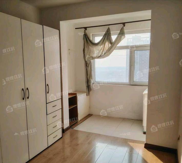 万润绿景园2室2厅1卫77㎡