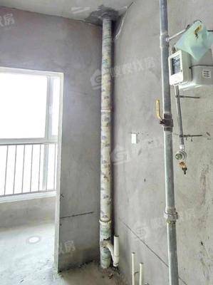 龙岸清华3室2厅2卫137㎡