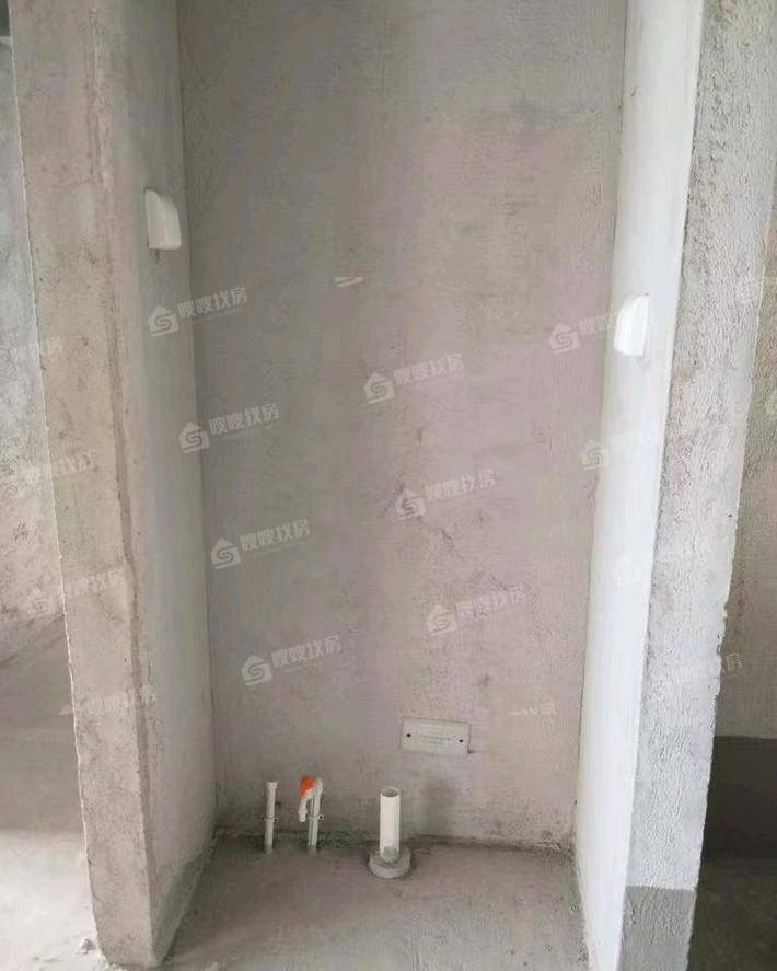 吾悦华府3室2厅1卫98㎡
