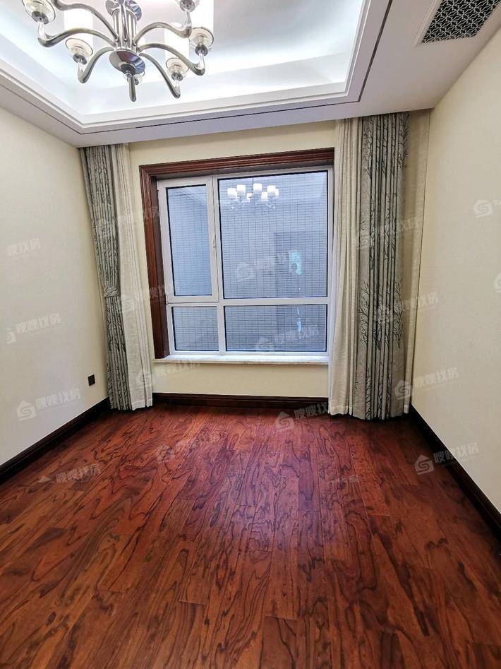 沧兴一品3室2厅2卫139㎡