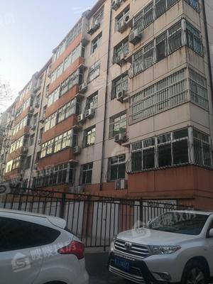 中心家园3室2厅2卫133㎡