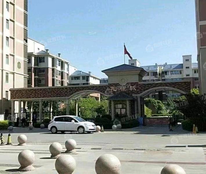 孔雀城B区3室2厅2卫141㎡