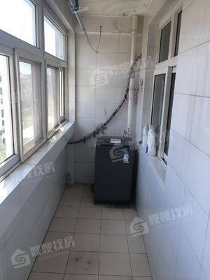 欣欣家园3室2厅1卫114㎡