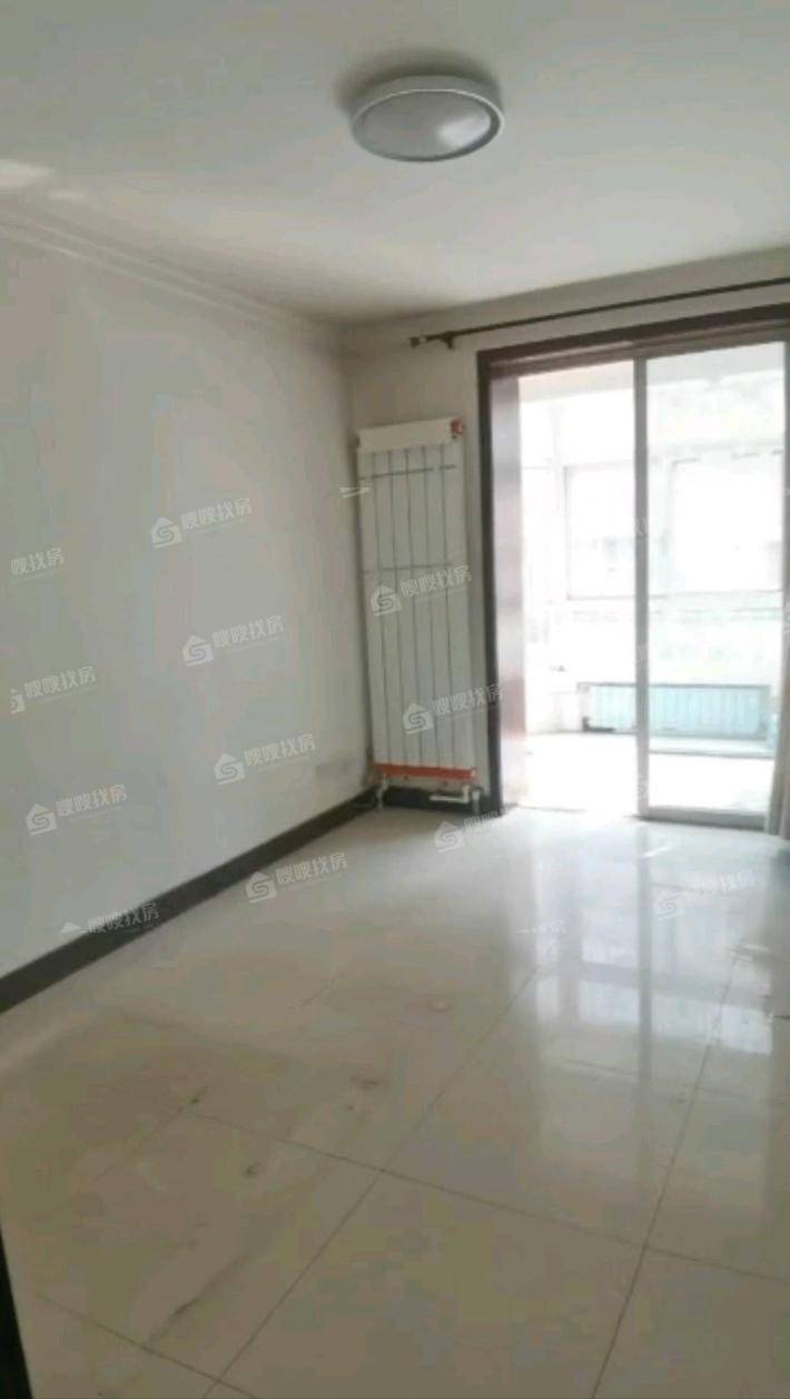 广厦阳光3室2厅1卫120㎡
