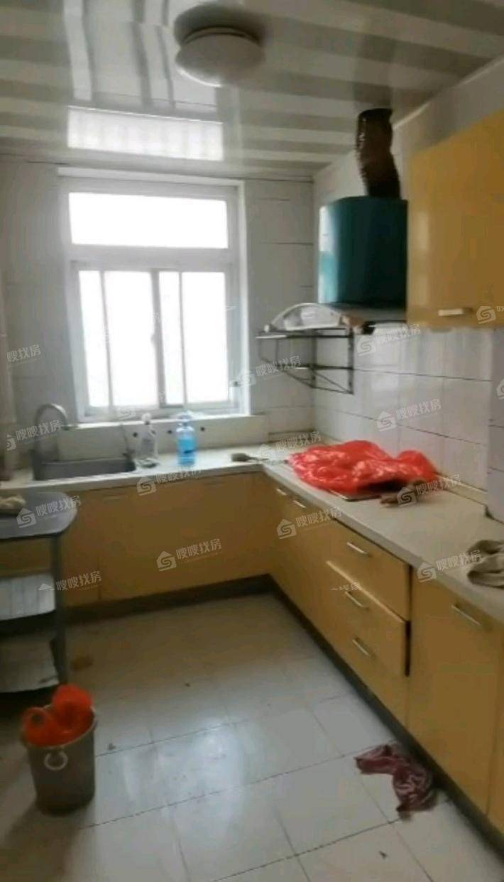 广厦阳光3室2厅1卫120㎡