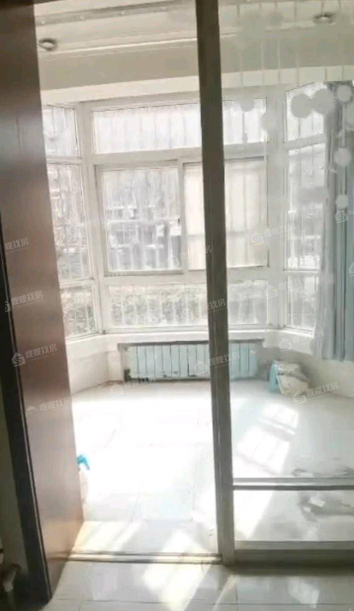 广厦阳光3室2厅1卫120㎡
