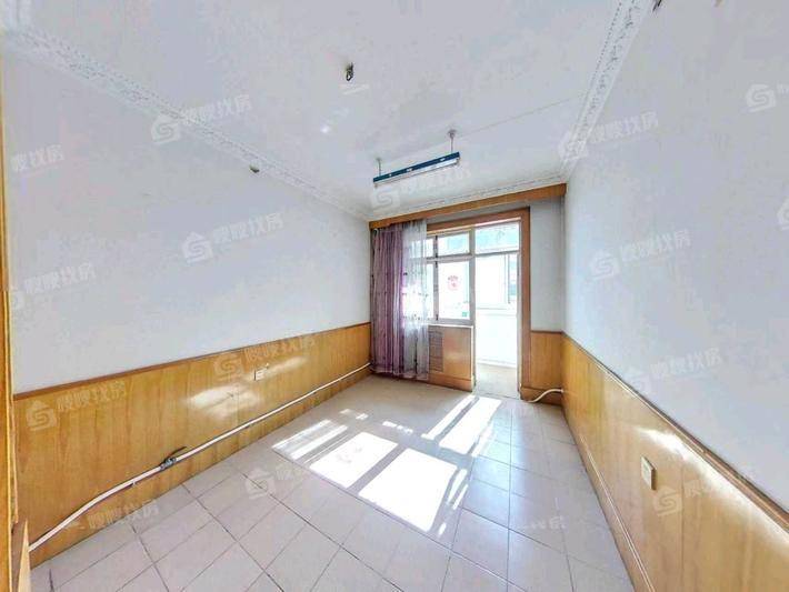 安全局宿舍（青山宾馆附近）3室2厅1卫98㎡