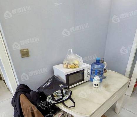 凤凰城（B区）3室2厅1卫99㎡