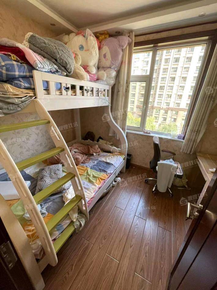 皇家壹里（B区）3室2厅2卫138㎡