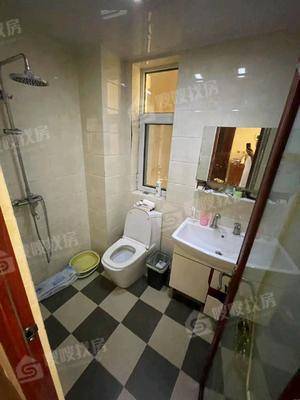 皇家壹里（B区）3室2厅2卫138㎡