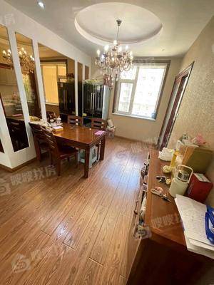 皇家壹里（B区）3室2厅2卫138㎡