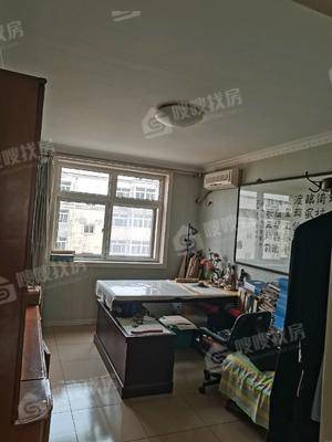 朝阳花园3室2厅2卫137㎡
