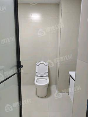 皇家壹里（B区）3室2厅2卫138㎡
