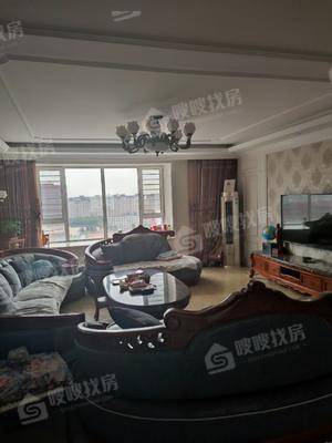 天成明月洲东区5室3厅3卫240㎡