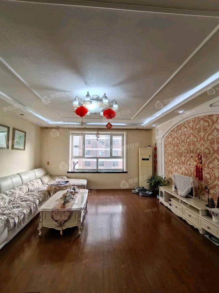 孔雀城B区4室2厅2卫163㎡