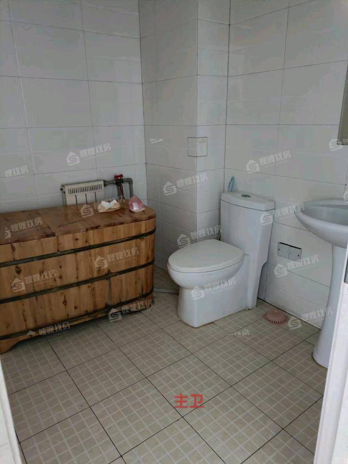 通翔园3室2厅2卫137㎡