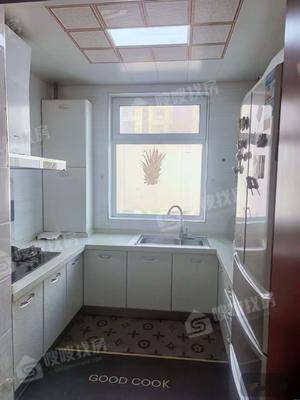 凤凰城（B区）3室2厅1卫128㎡