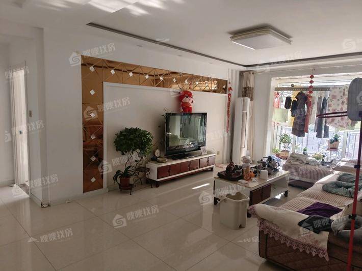 万泰丽景西区3室2厅2卫131㎡