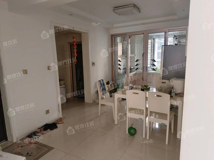 万泰丽景西区3室2厅2卫131㎡