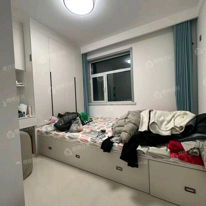 一世界回迁1-152室2厅1卫82㎡