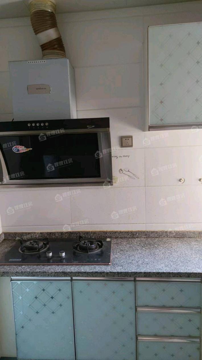阿尔卡迪亚锦绣天地A区1室1厅1卫58㎡
