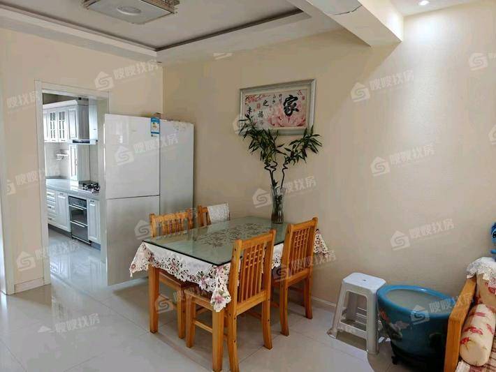 荣盛兰亭苑2室2厅1卫87㎡