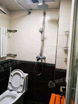 荣盛兰亭苑2室2厅1卫87㎡