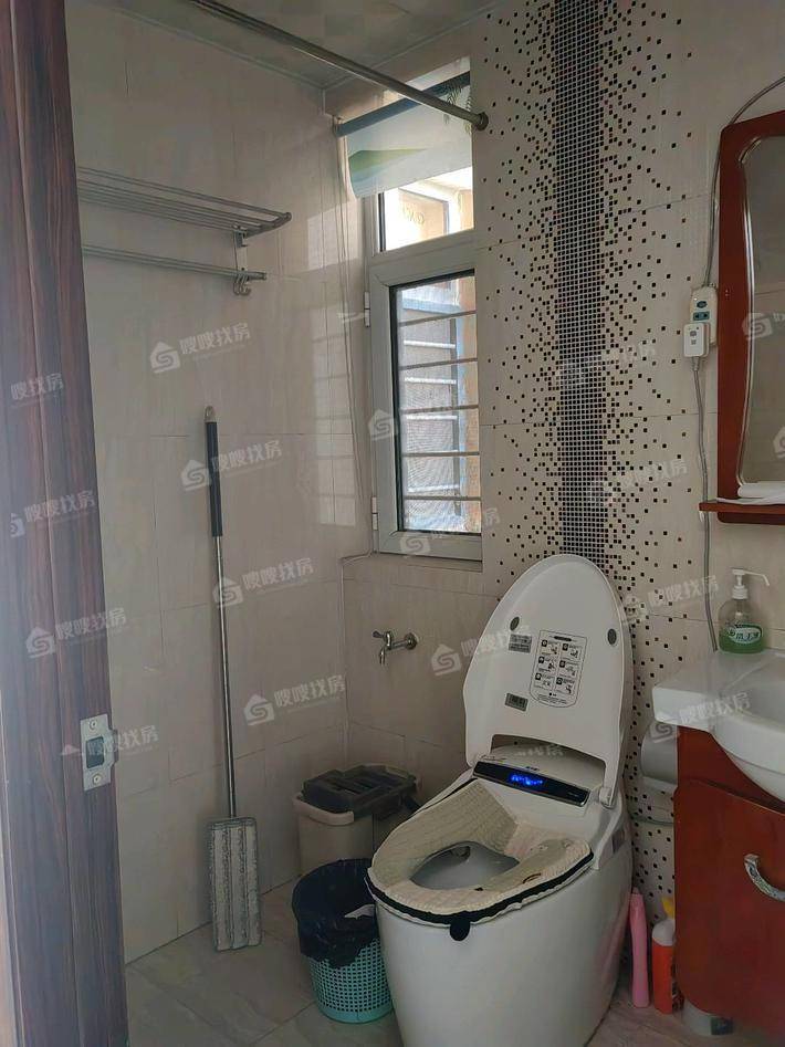 皇家壹里（A区）3室2厅2卫139㎡