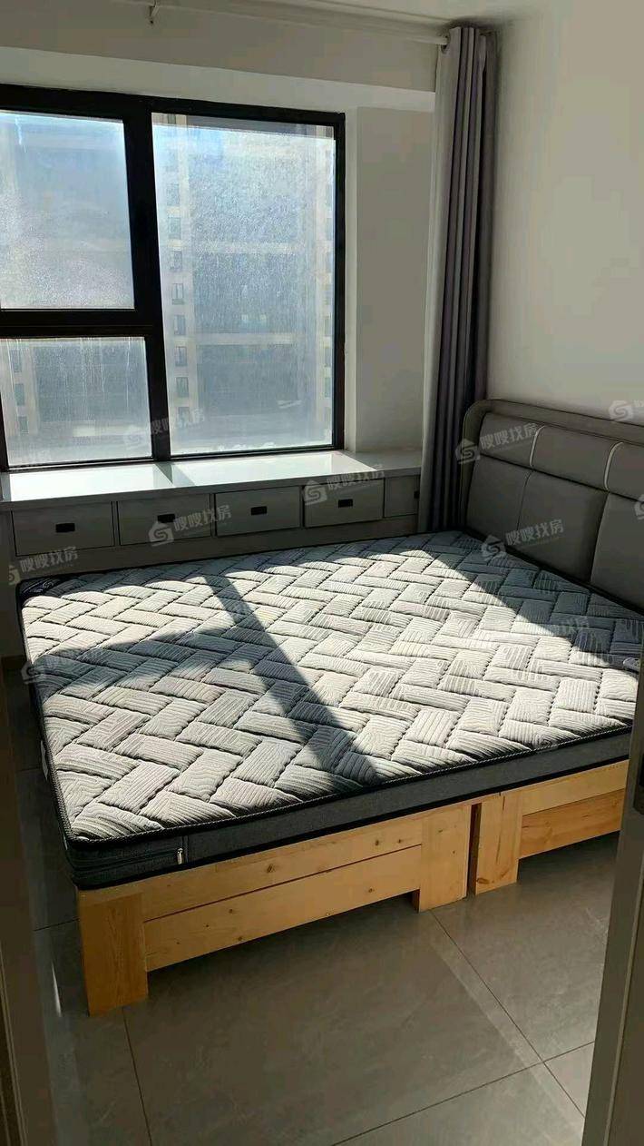 吾悦华府3室2厅1卫97㎡