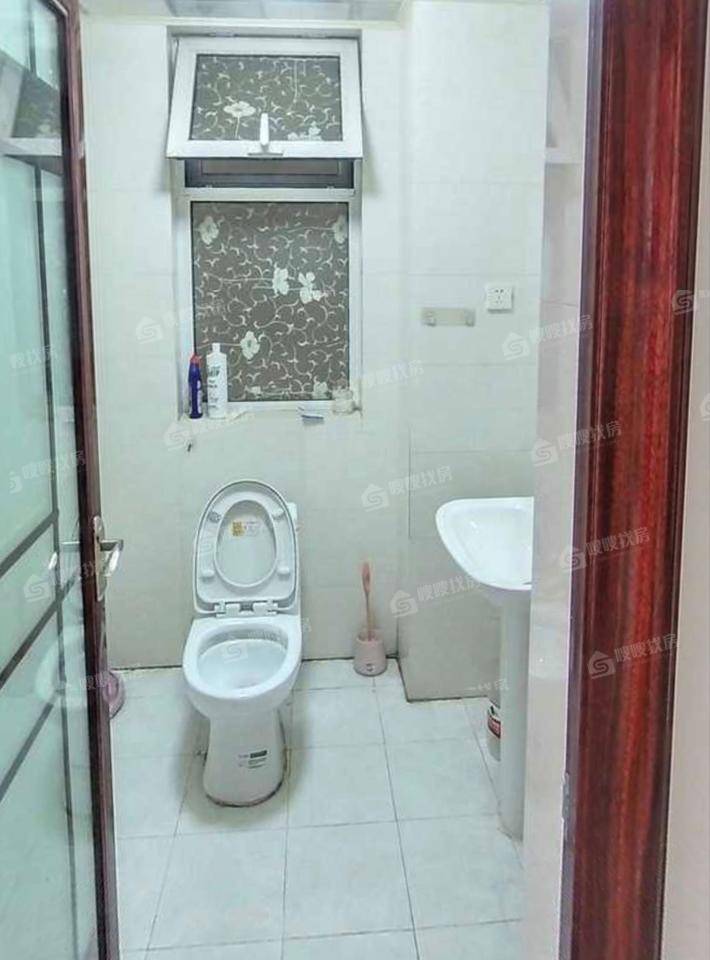 万泰丽景东区2室2厅1卫86㎡